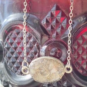 Elegant Silver Pendant Necklace